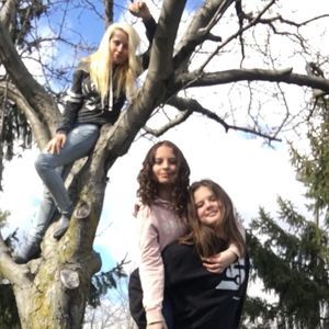 Meet your Posher, Kayla